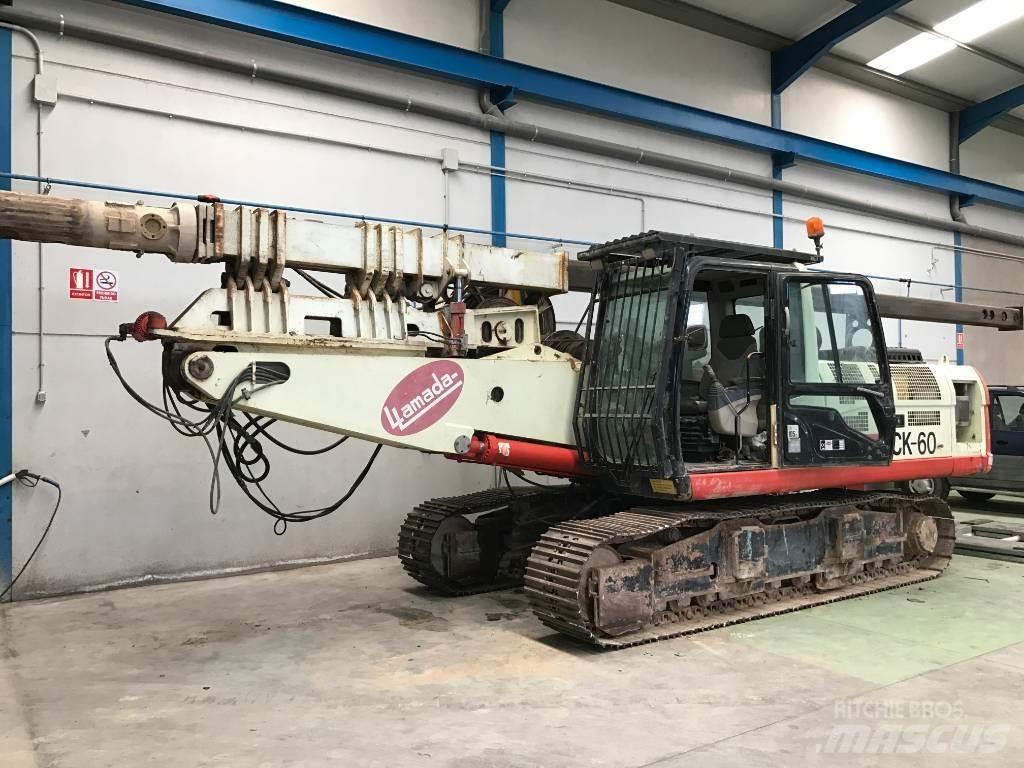 CAT 330 C Pásové rýpadlá