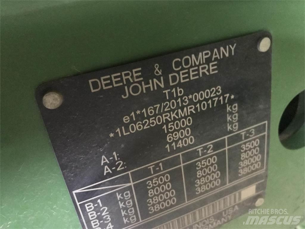 John Deere 6250R Traktory