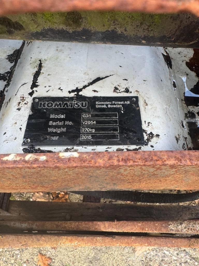 Komatsu G36 Lodné háky