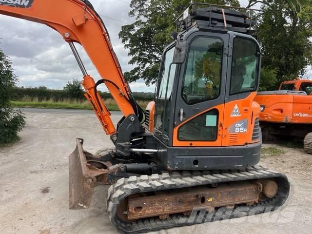 Doosan DX 85 R-3 Midi rýpadlá 7 t - 12 t