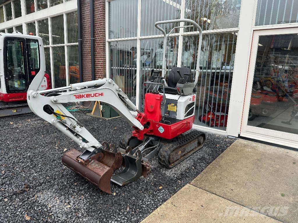 Takeuchi TB 210 R Mini rýpadlá < 7t