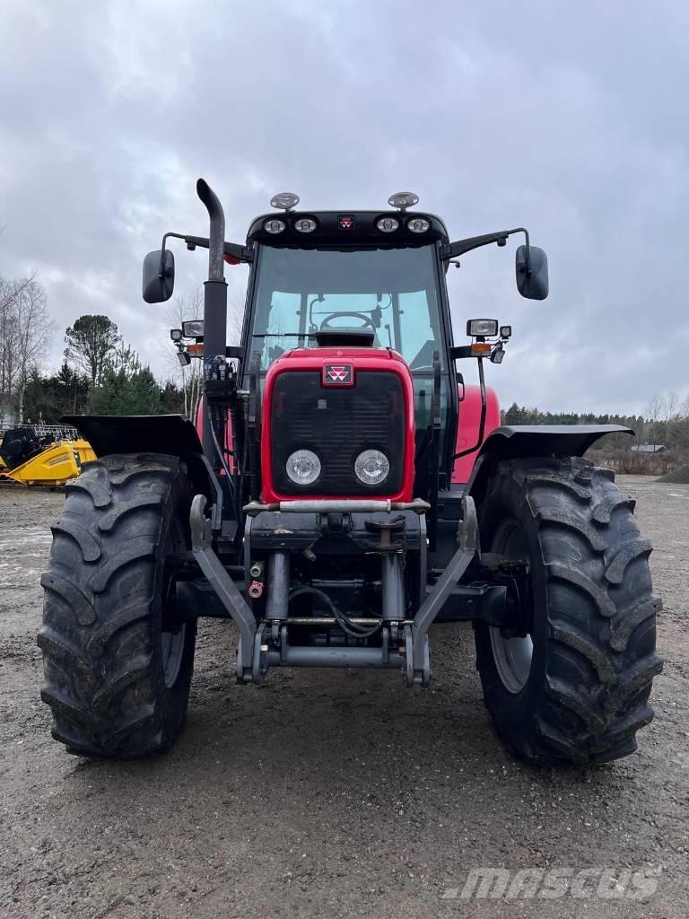 Massey Ferguson 5470 Traktory