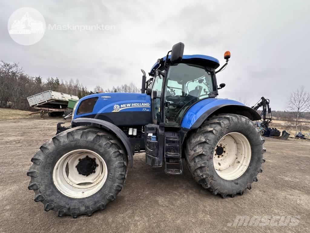 New Holland T 7.185 Traktory