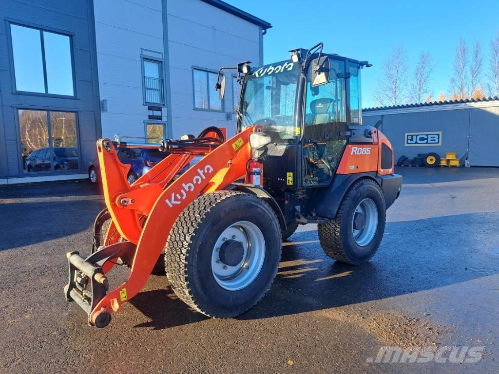 Kubota R 085 Kolesové nakladače