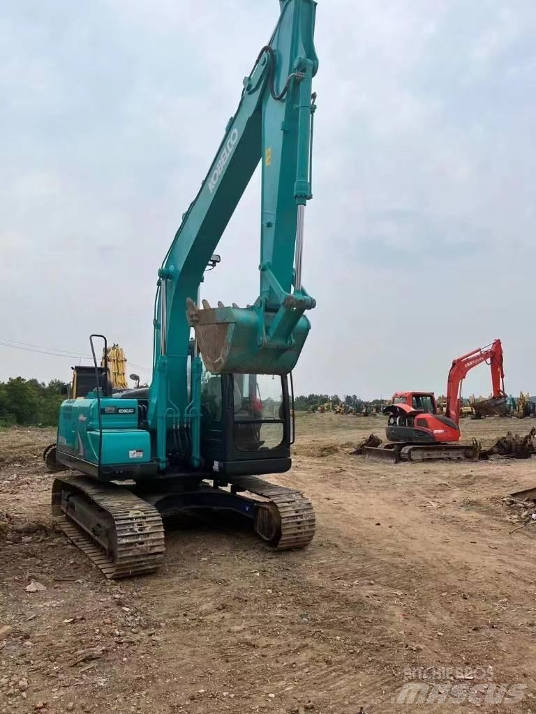 Kobelco SK 140 Pásové rýpadlá