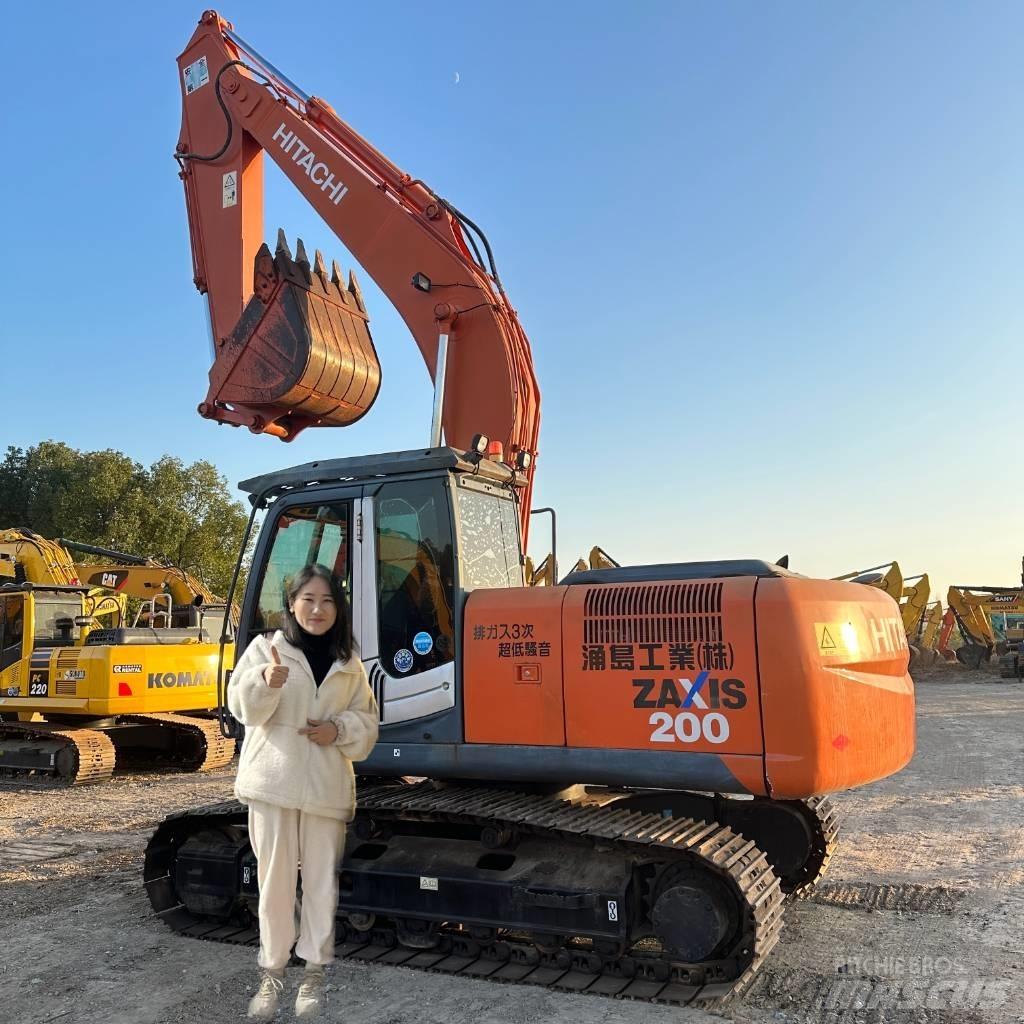 Hitachi ZX 200-3 Pásové rýpadlá
