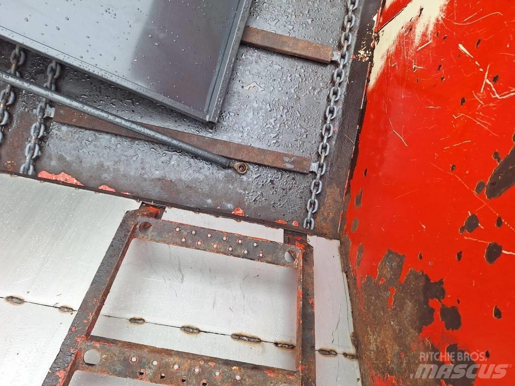 Metal-Fach N272/2 Rozmetadlá maštaľného hnoja