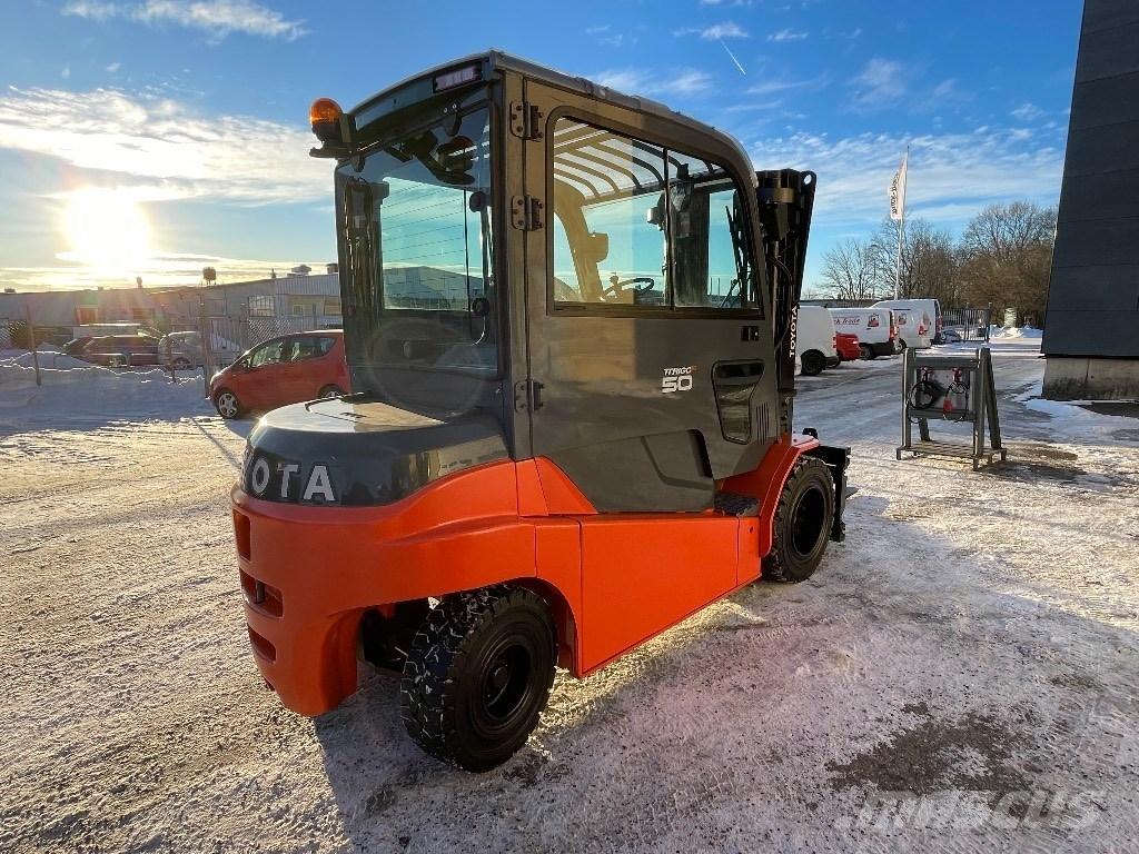 Toyota 8FBMT50 Akumulátorové vozíky