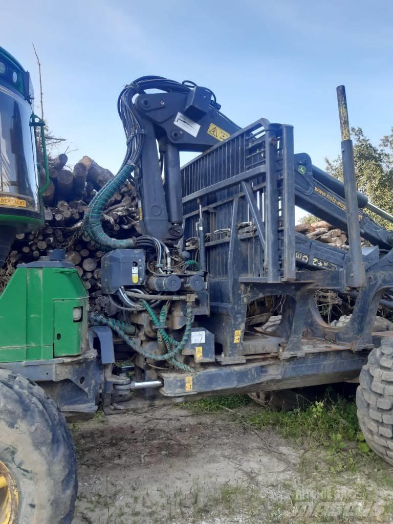 John Deere 1510G Lesné traktory