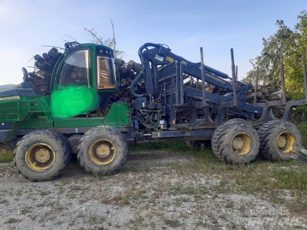 John Deere 1510G Lesné traktory