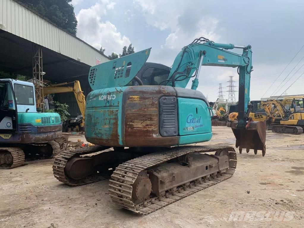 Kobelco SK 135 Pásové rýpadlá