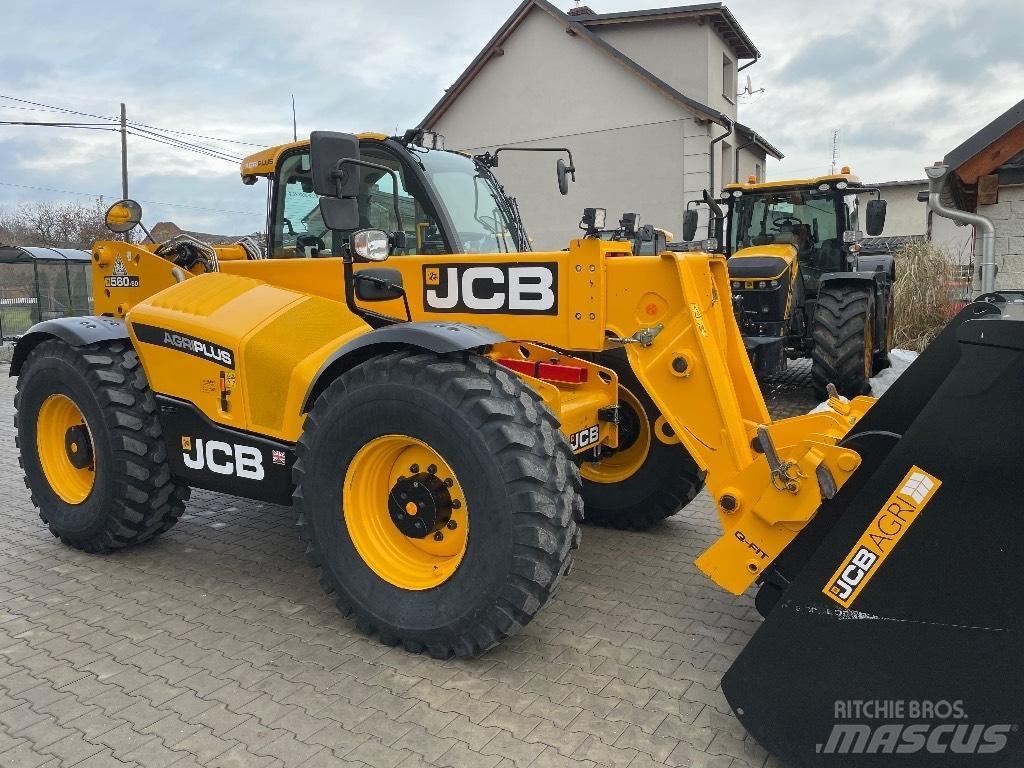 JCB 560-80 AGRI PLUS Teleskopické manipulátory