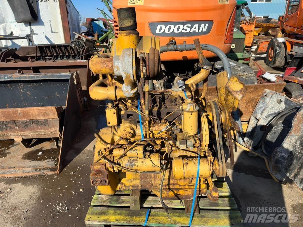 CAT 64J936 Motory