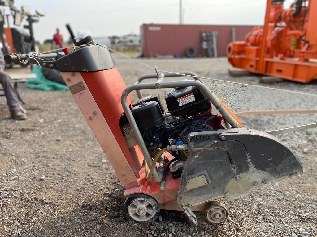 Husqvarna FS413 Stavebné miešačky