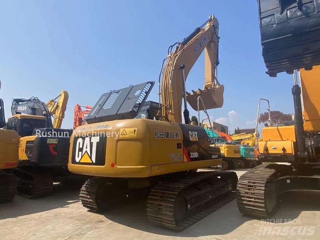 CAT CAT320D2 Pásové rýpadlá