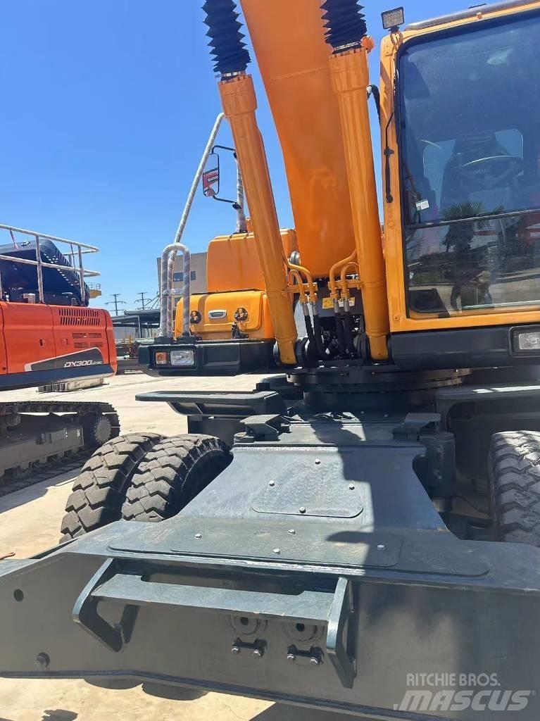 Hyundai R210W-9 Kolesové rýpadlá