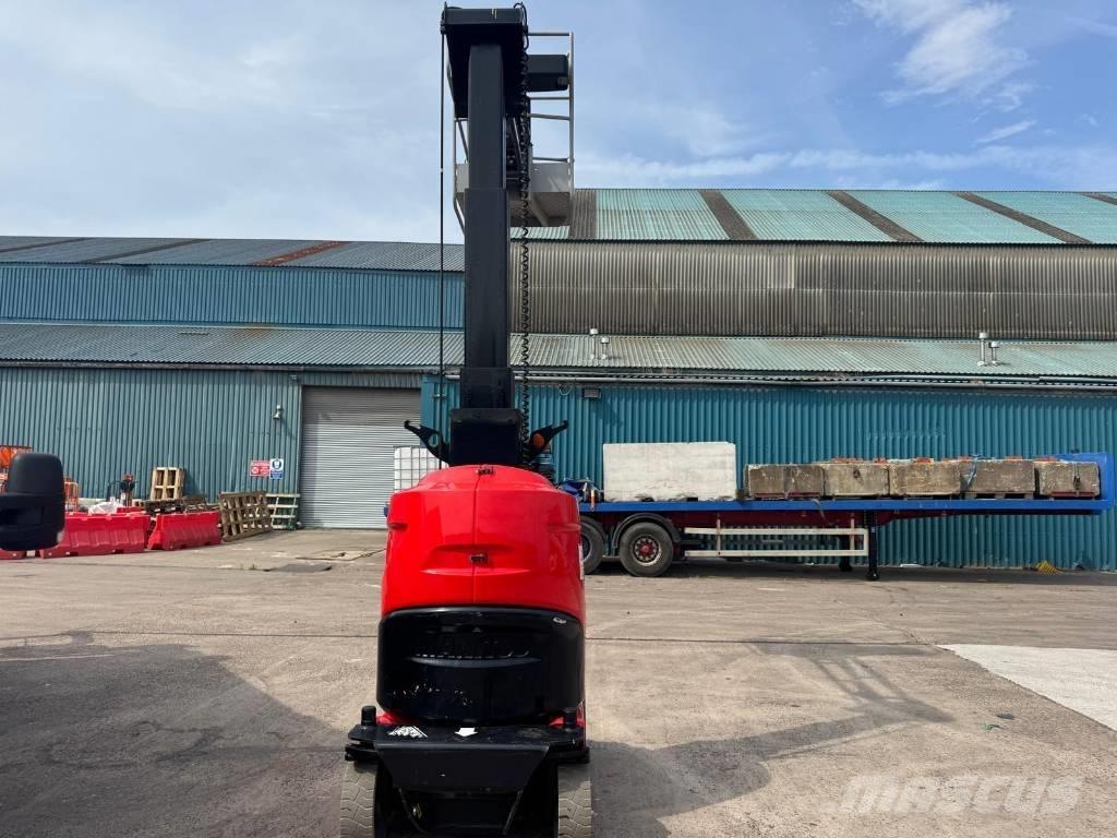 Manitou 100 VJR Vertikálne stĺpové výťahy