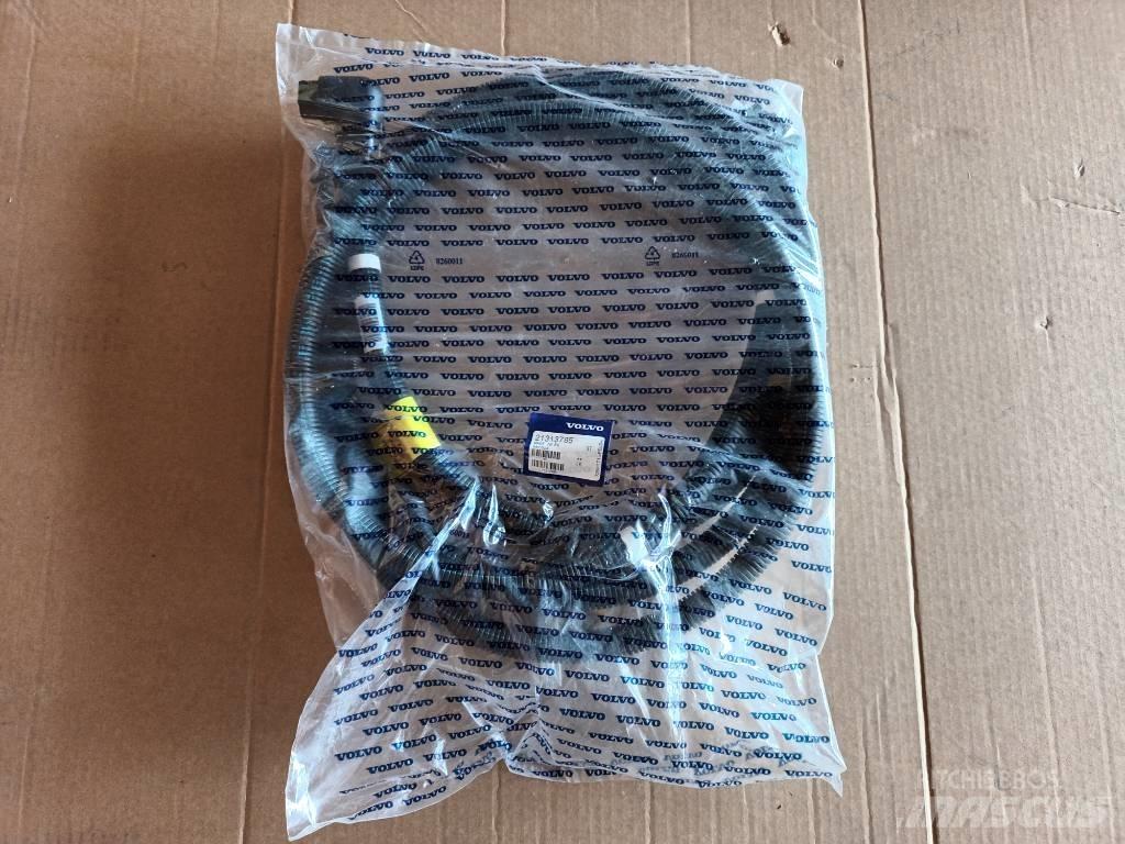 Volvo HOSE  21313785 Hydraulika