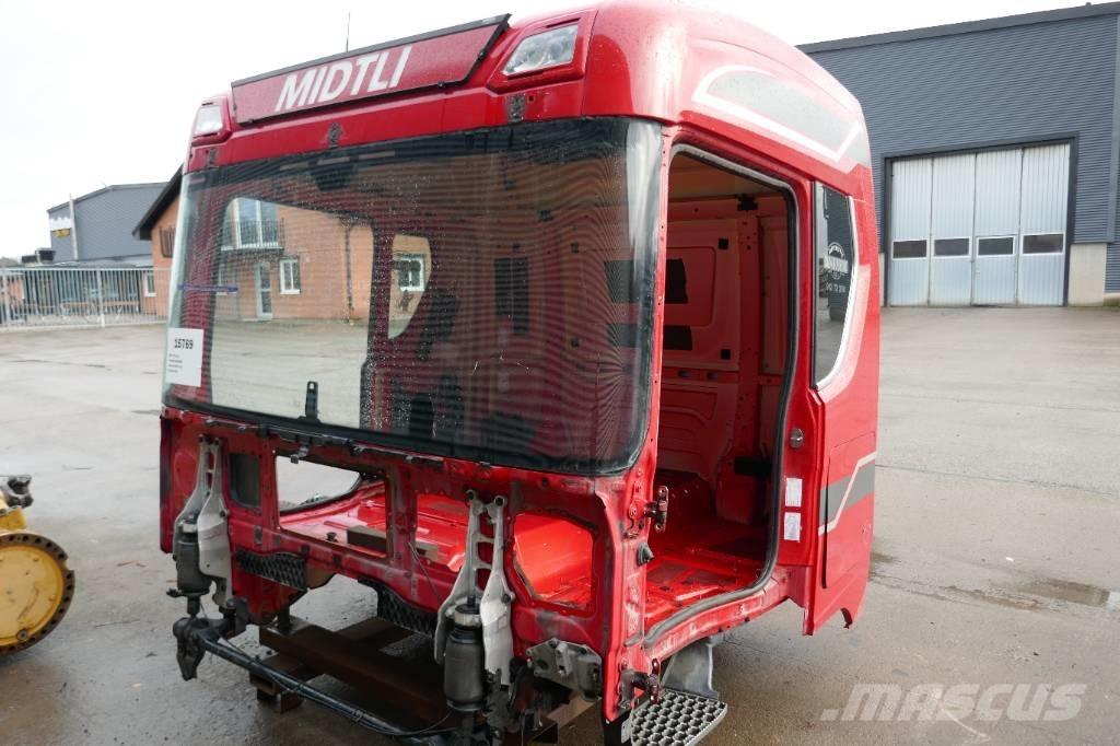 Scania R 650 Kabíny a interiér