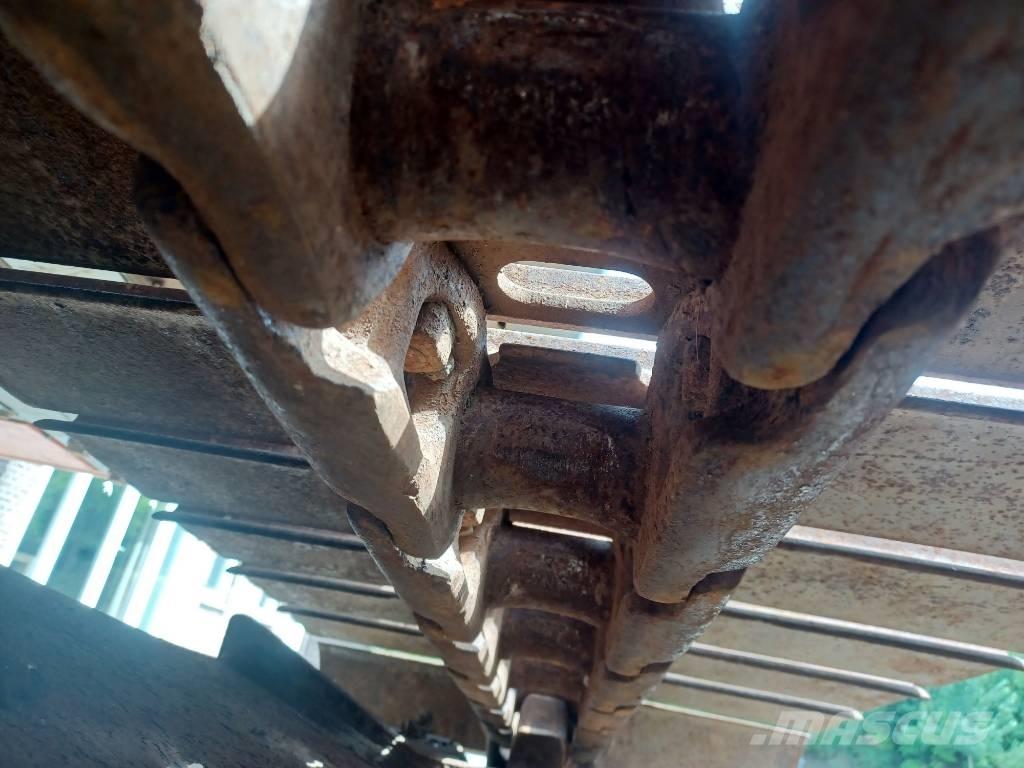 Doosan DX 225 LC-5 Pásové rýpadlá