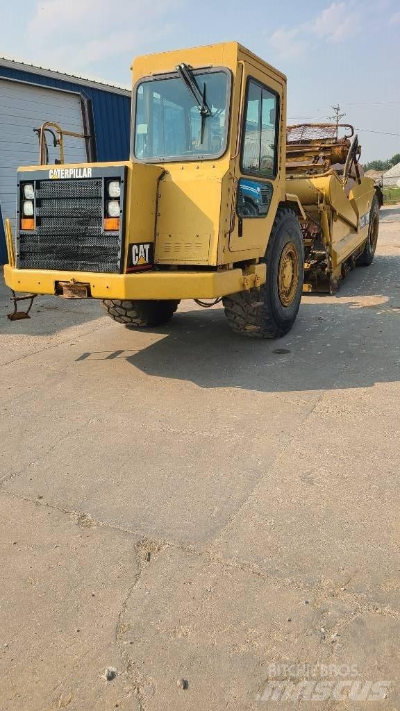 CAT 613 C II Skrejpre