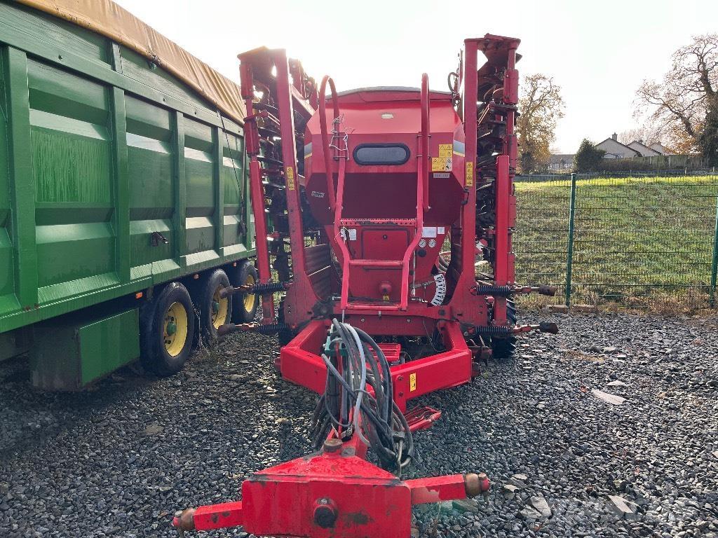 Horsch Pronto 6 DC Mechanické sejačky