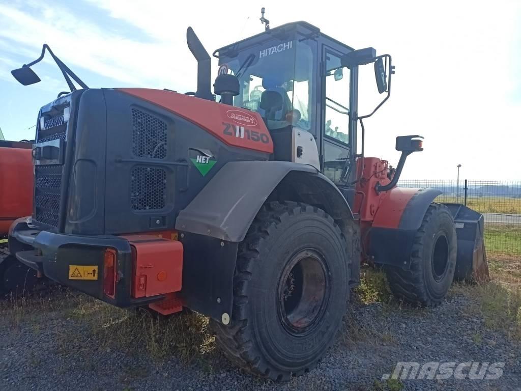 Hitachi ZW150 Kolesové nakladače