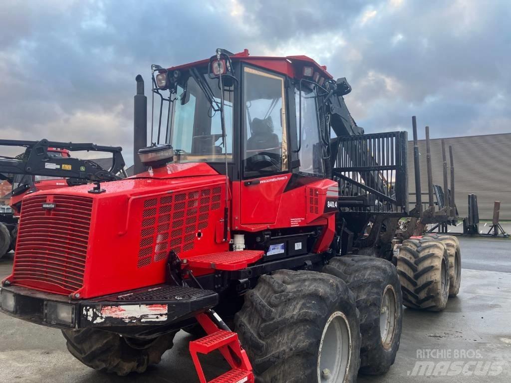 Komatsu 840.4 Lesné traktory