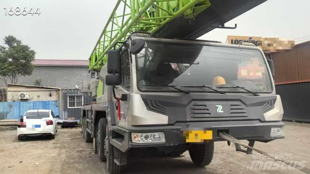 Zoomlion ZTC 550 Univerzálne terénne žeriavy