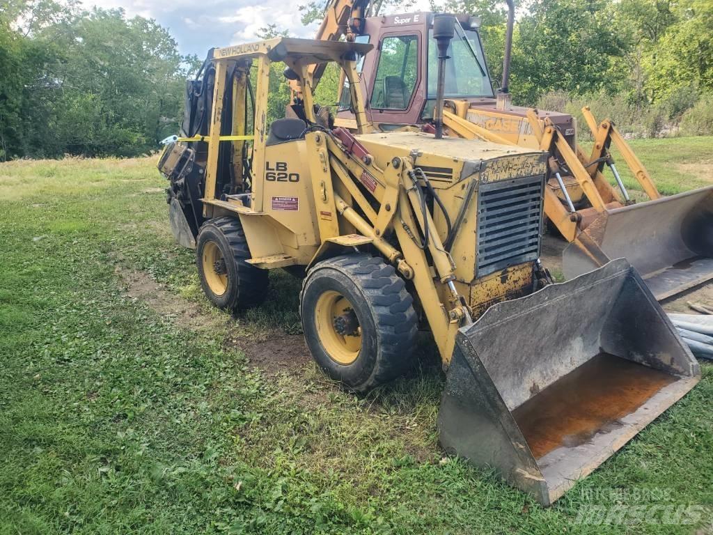 New Holland LB620 Rýpadlo-nakladače