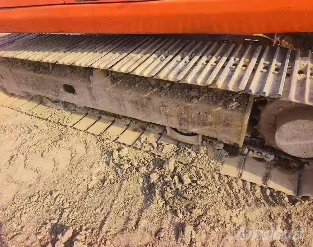 Doosan DH 150 LC-7 Pásové rýpadlá