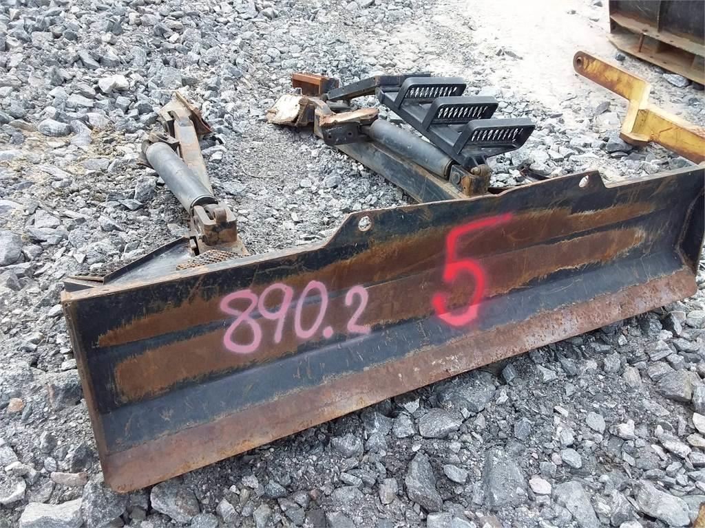 Valmet 890 Ďalšie komponenty