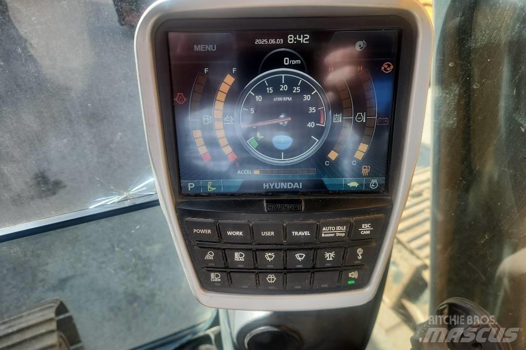 Hyundai HX 235 LCR Pásové rýpadlá