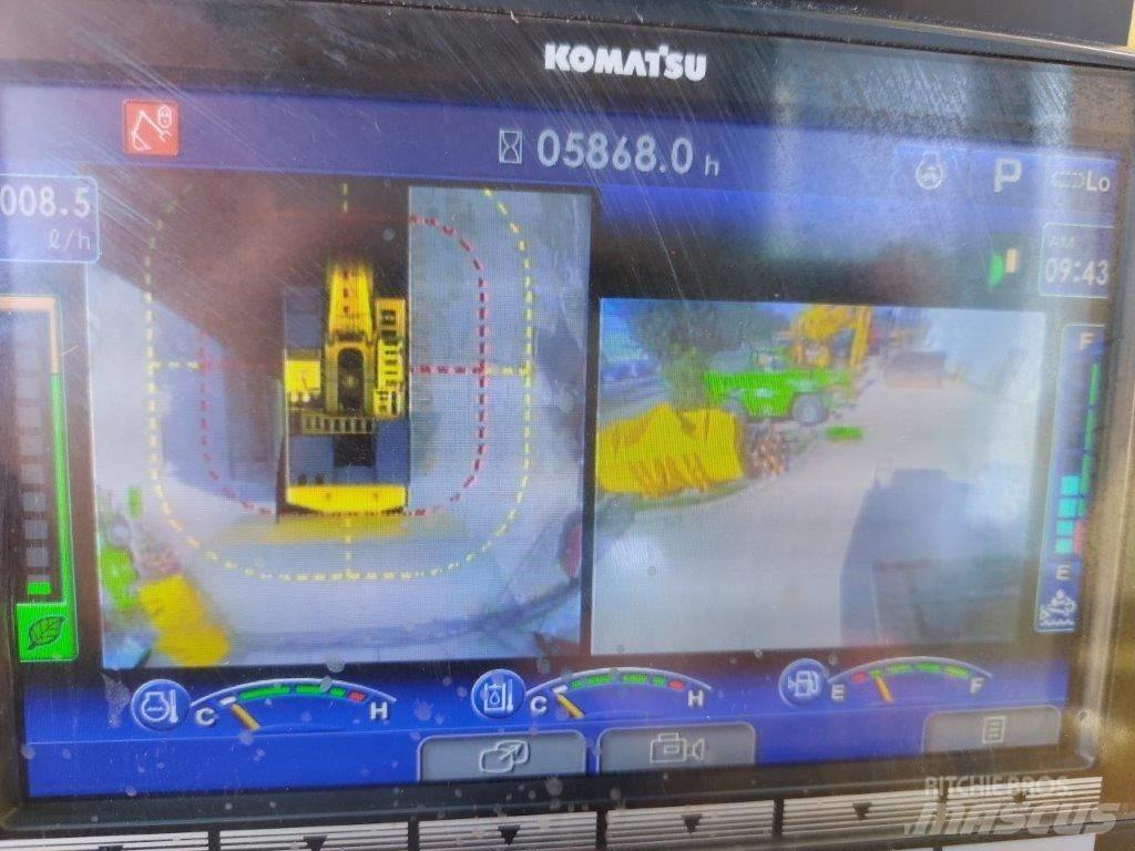 Komatsu PC700LC-11 Pásové rýpadlá