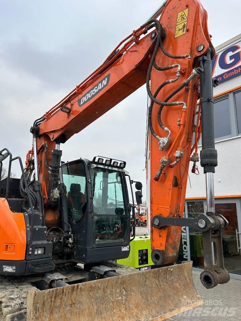 Doosan DX140LCR-5 Pásové rýpadlá