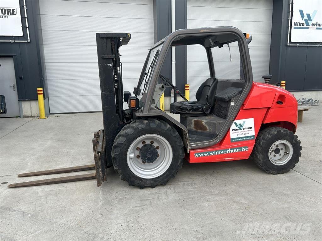 Manitou MH25-4 Terénne vysokozdvižné vozíky