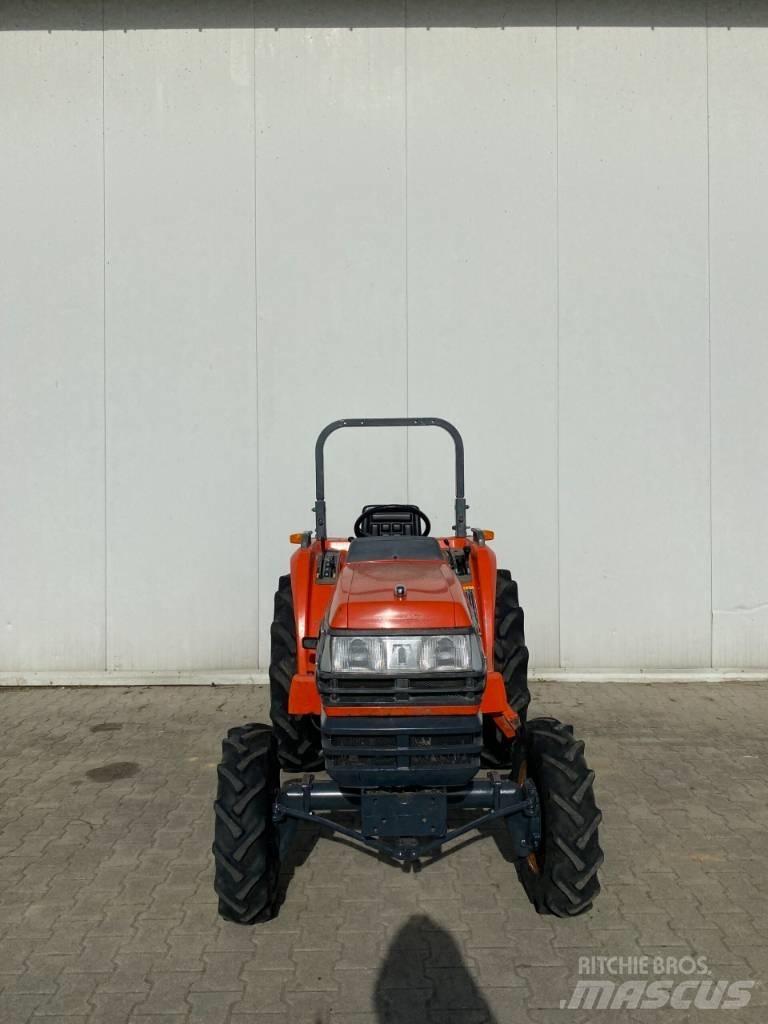 Kubota GT26 Kompaktné traktory
