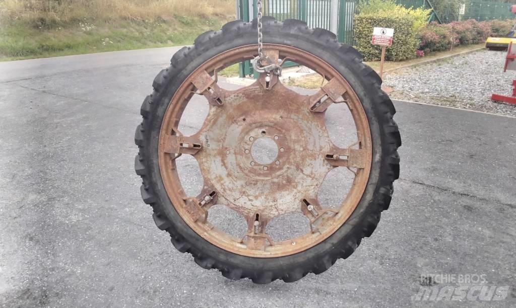 Kleber 8.3R44 Pneumatiky, kolesá a ráfiky
