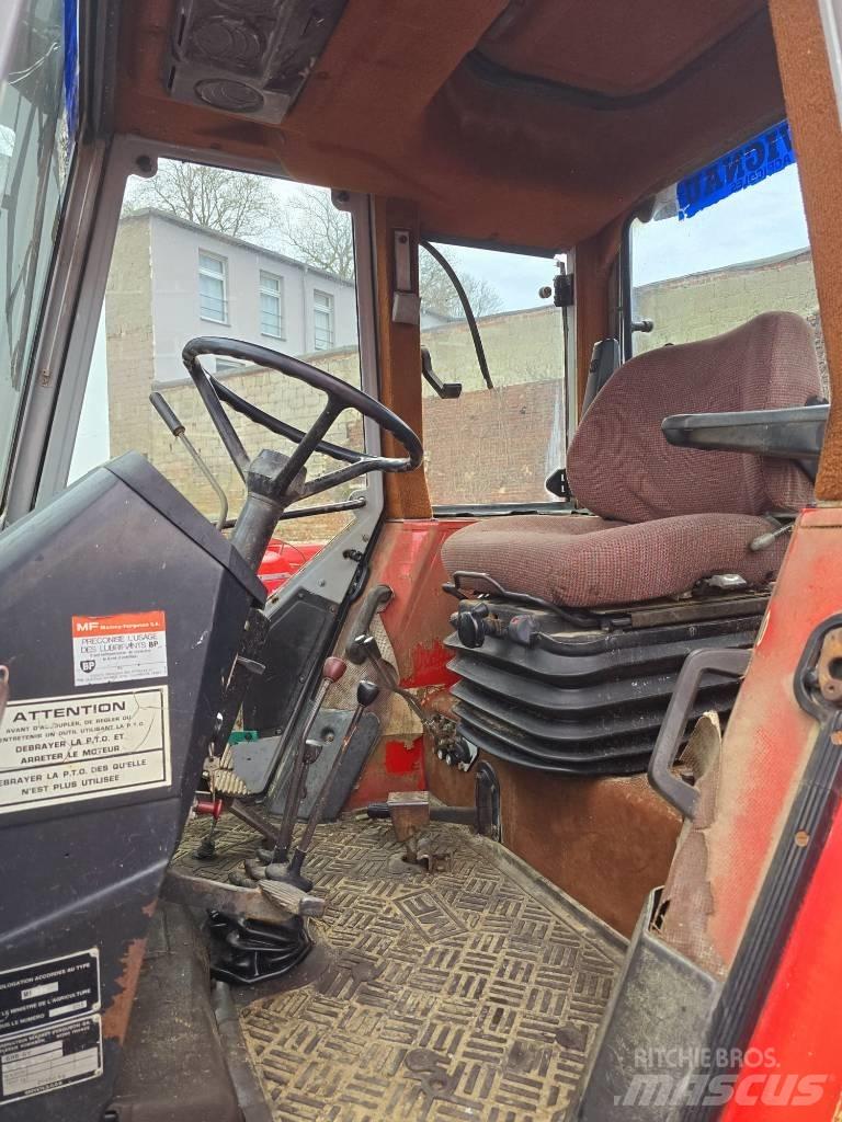 Massey Ferguson 298 Traktory