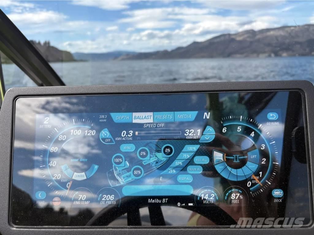  Malibu 23 LSV Pracovné lode, bárky a pontóny