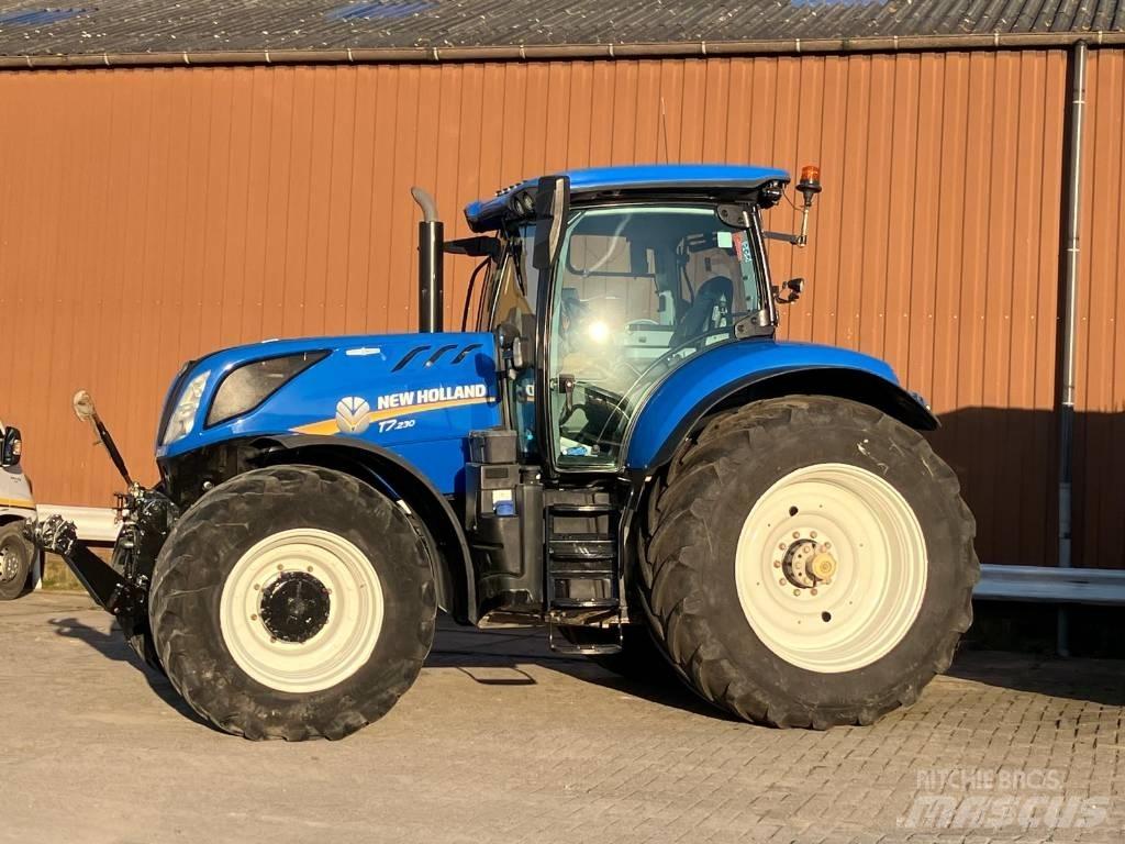 New Holland T 7.230 Traktory