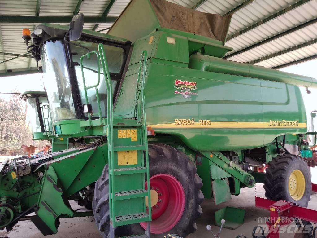 John Deere 9780 CTS Kombinované zberacie stroje