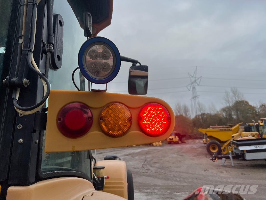 Hydrema 926 E ESD Rýpadlo-nakladače