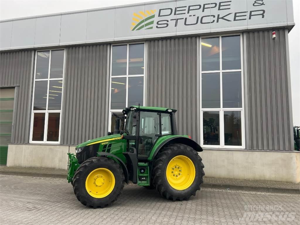 John Deere 6120M Traktory