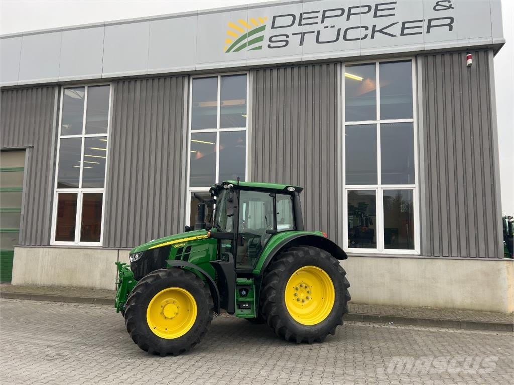 John Deere 6120M Traktory