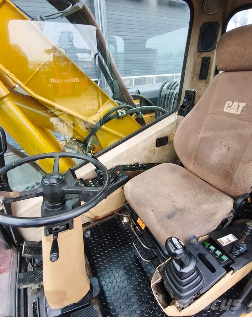 CAT M 315 Kolesové rýpadlá