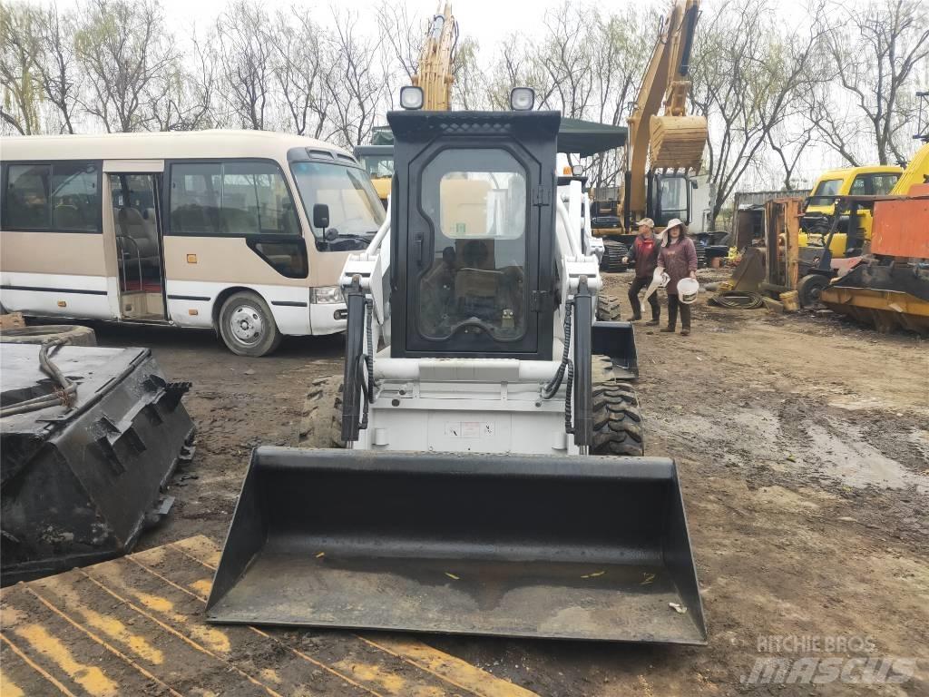 Bobcat S130 Šmykom riadené nakladače