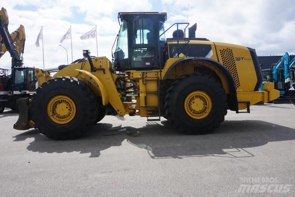 CAT 980M Kolesové nakladače