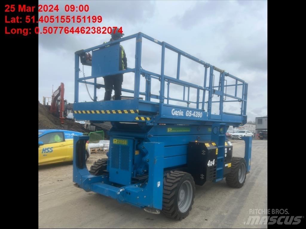 Genie GS 4390 Nožnicové zdvíhacie plošiny