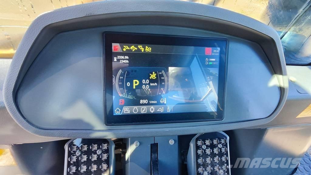 Liebherr LR 636 Pásové nakladače